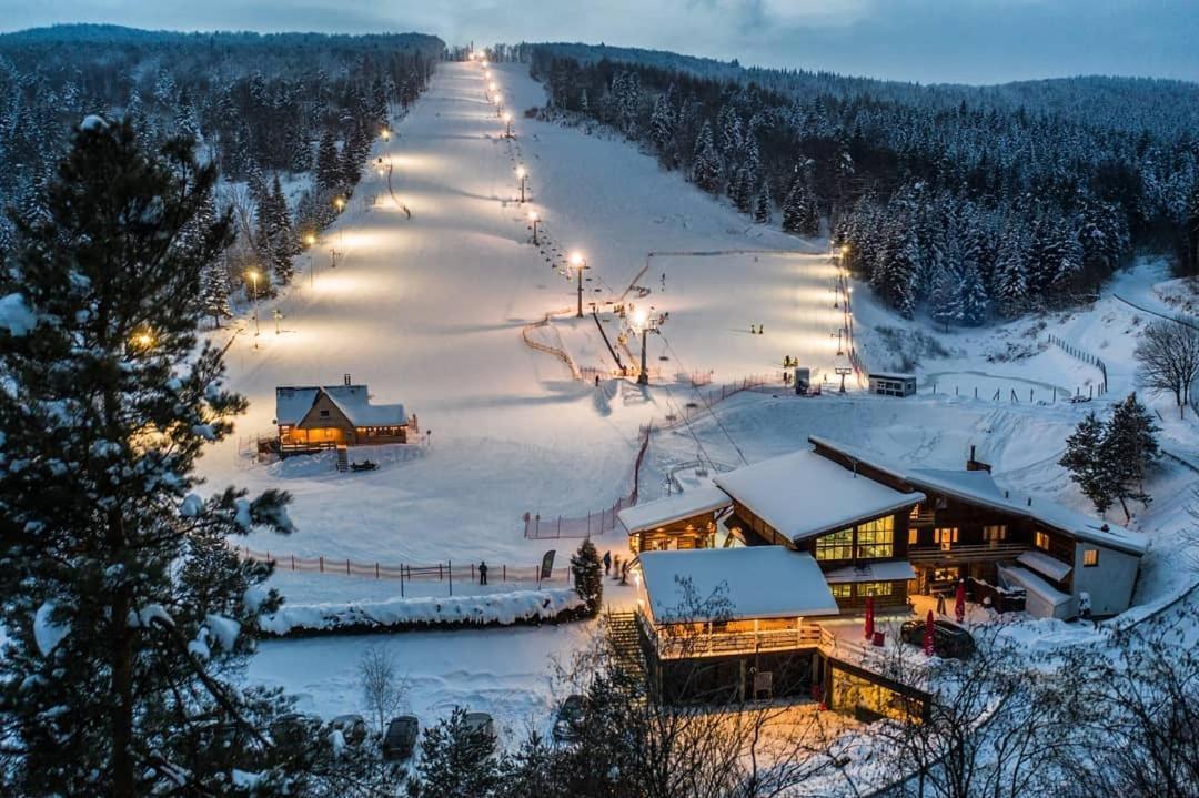 Pensjonat Laworta Ski Ustrzyki Dolne Kültér fotó